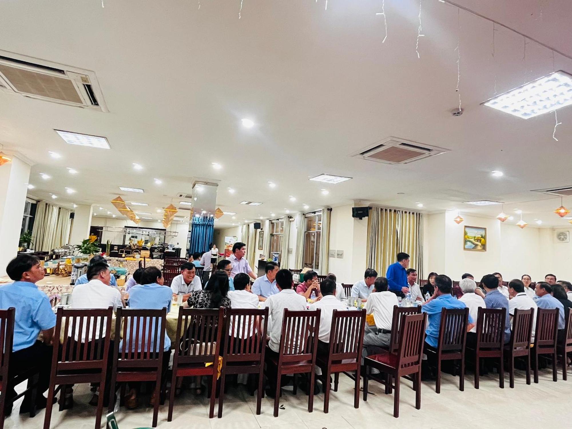 Hotel Khach San Hung Vuong Quang Ngai Exteriér fotografie