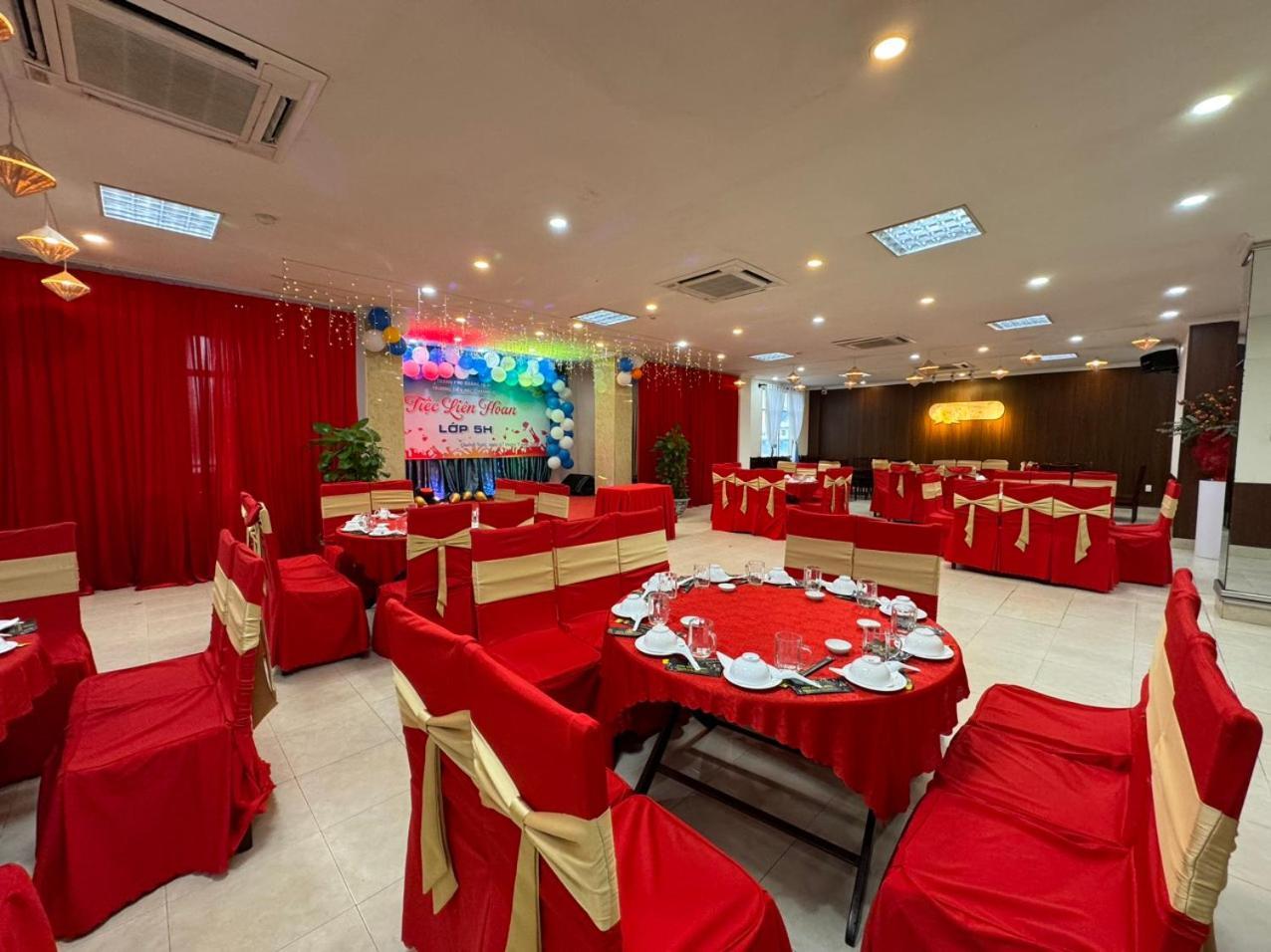 Hotel Khach San Hung Vuong Quang Ngai Exteriér fotografie