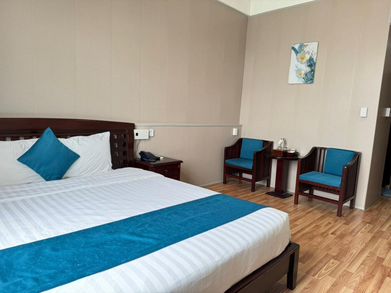 Hotel Khach San Hung Vuong Quang Ngai Exteriér fotografie
